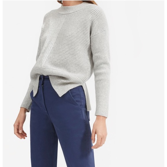 Everlane Sweaters - RARE Everlane Premium Cashmere Crew